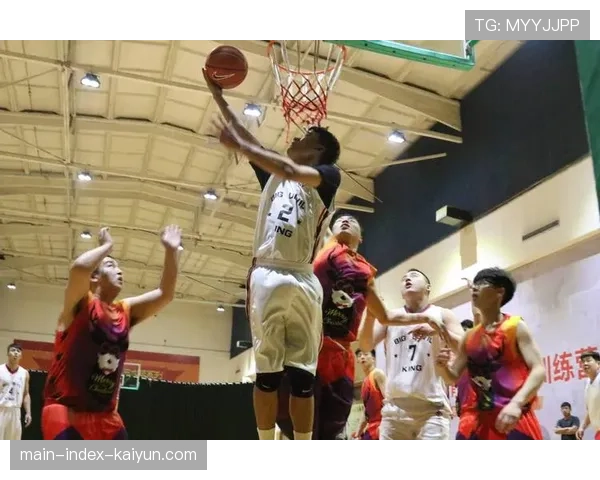 传统三强格局瓦解 上海青岛宁波等多队崛起标志联赛进入群雄逐鹿时代 传统三强格局瓦解 上海青岛宁波等多队崛起标志联赛进入群雄逐鹿时代